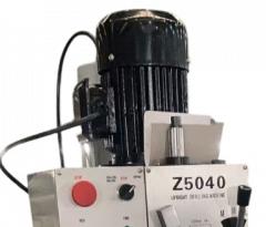 RealRez  Z5040 
  Мощный двигатель  
 Станок оснащен надежным мощным двигателем, гарантирующим длительную бесперебойную работу  
