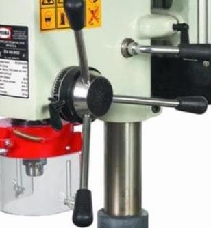 Proma BV-06/400 
 Эргономичные рукоятки 
Особая обточка рукояток позволяет работать с большим комфортом, исключая мозоли и быструю усталость 
