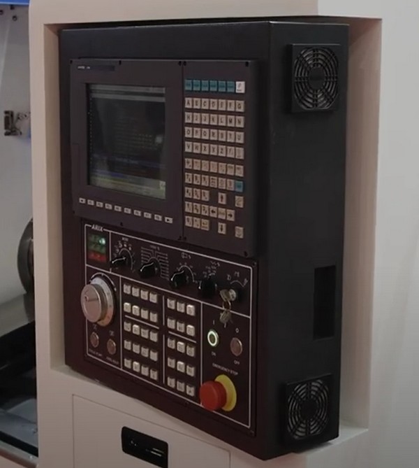 SPECTR G5 - 60YS  Система ЧПУ  Станок может оснащаться стойками ЧПУ: