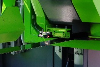 Mebor HTZ 1300 PLUS  Лазерный указатель пропила 
