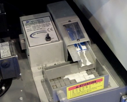 SPECTR MHM-1200  Маслоотделитель (сепаратор СОЖ)  Маслоотделитель (сепаратор СОЖ) дискового типа предназначен для удаления масляных загрязнений из охлаждающей жидкости  Диск из нержавеющей стали со специальным покрытием (для налипания масла) враща...