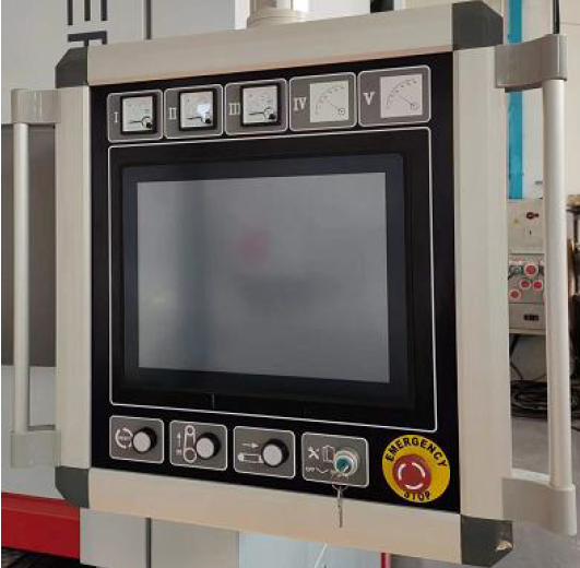 Motimac WT RRHG 1300  Консоль управления  Подвижная консоль управления оборудованиям с PLC панелью легко передвигается в удобное для оператора расположение относительно станка  Позволяет производить беспрерывный контроль процесса шлифованию в удоб...