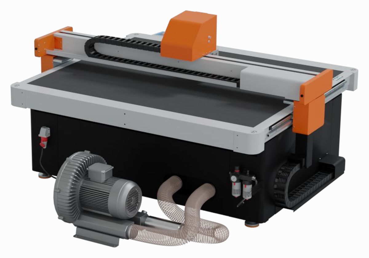 Filato DIGICUT 1610 BF  Вакуумный насос вихревого типа  Супер высокопроизводительный насос вихревого типа обеспечивает производительностьдо 750 м3/час и глубину вакуума до 0,51 Бар, что гарантирует надежную фиксацию материалов, а это в свою очеред...
