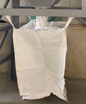 EcoWood FPC-6500B  Накопитель типа биг-бег  Один или два накопителя с объемом 1,35 м3каждый  Для присоединения биг-бега к корпусу фильтра используется система быстрого крепления в виде бандажа и винта  Для удобной разгрузки накопитель имеет петли ...