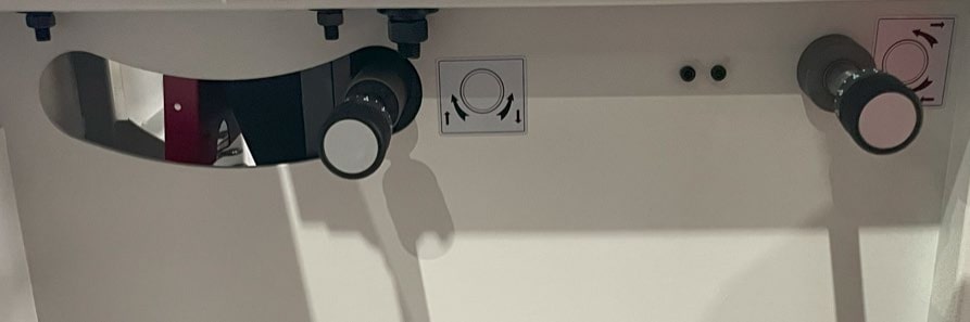 Filato EXPERT 3200 Max  Настройка подрезной пилы  Удобная настройка подрезной пилы двумя рукоятками, возможность регулировки по вертикали и горизонтали 