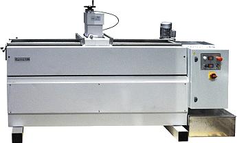 Ilmetech i12 PA135  Надежная массивная станина  Надежная массивная станина обеспечивает необходимую жесткость, виброустойчивость и надежность станка, что гарантирует высокую точность заточки инструмента  Ванна станка выполнена из нержавеющей стали...
