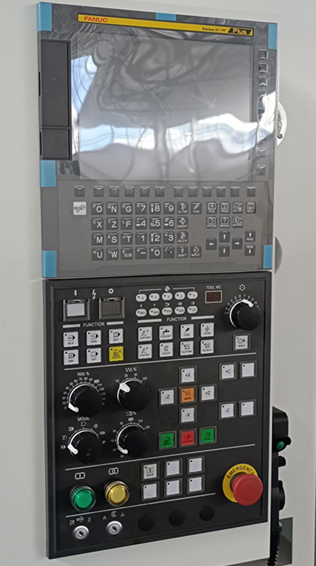 KMT KTL 50/500  Система ЧПУ 