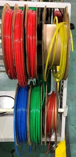 SPITZEN SMG-4325  Воздушные трубки SMC, Япония или LEGRIS, Франция  Трубки разного назначения имеют разные цвета, что удобно при обслуживании 