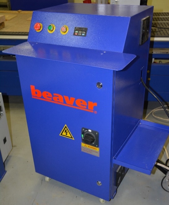 Beaver 40AVTP9  Шкаф управления  Шкаф управления - самый основной элемент станка и от его надежности зависит дальнейшая стабильная работа станка  Шкаф управления станкомBeaver 24AVTP9, 24AVTP9 PRO, 30AVTP9, 40AVTP9оснащен комплектующими ведущих ми...