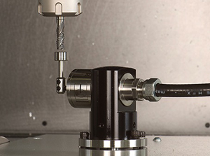SPECTR SVL-1055  Система измерения инструмента  RENISHAW TS 27R (Великобритания) - компактная контактная 3D-система наладки инструмента с передачей сигналов по кабелю, используемая для обнаружения поломки инструмента и быстрого измерения длины и д...