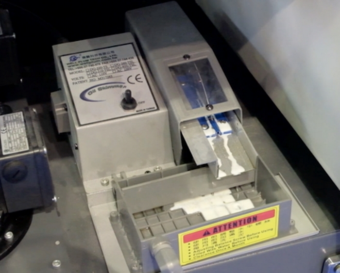 SPECTR TH-2500Y / 1000  Маслоотделитель (сепаратор СОЖ)  Дискового типа предназначен для удаления масляных загрязнений из охлаждающей жидкости  Диск из нержавеющей стали со специальным покрытием (для удаления масла) вращаясь захватывает масляную п...