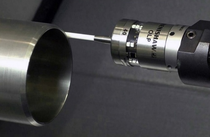 SPECTR TH-2500Y / 1000  Система измерения детали  С помощью сенсорного датчика, установленного на револьверной головке, автоматически рассчитываются внутренний диаметр, наружный диаметр и перепад высот обрабатываемой детали, а также осуществляется...