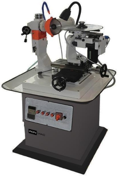 IRONMAC 600A  Станина  Надежная массивная станина обеспечивает необходимую жесткость и виброустойчивость, что гарантирует высокую точность заточки инструмента 