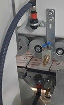 Alba Advantage 7 Ultra  Сенсорный датчик  Работа по путевым точкам На входе детали установлен датчик, который фиксирует начало и конец детали Контактная навигация заготовок обеспечивает идеально точную обработку на последующих узлах 
