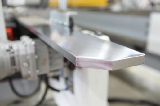 Nanxing NB7CS2IIP  Направляющая пластина  Длинная стальная направляющая пластина с большой толщиной и жесткостью для более долгого срока службы 