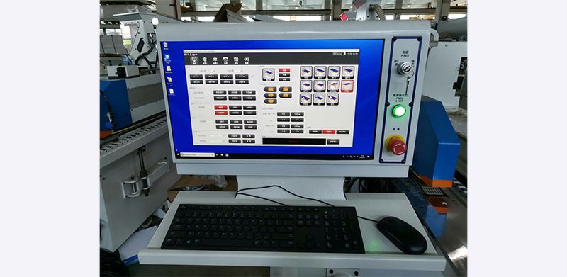 KDT KE-496GH  УПРАВЛЕНИЕ           Управление станком осуществляется с помощью специального пульта оборудованным промышленным дисплеем с системой «Touch screen» на базе промышленного ПК                 Значки включения/выключения узлов и агрегатов...
