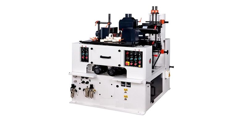 LIGA GB-625-R4-BS  4-ХСТОРОННИЙ ШЛИФОВАЛЬНЫЙ СТАНОК ДЛЯ БРУСКОВЫХ ДЕТАЛЕЙ          Четырехсторонний шлифовальный станок проходного типа для криволинейных и прямолинейных брусковых деталей LIGA GB-625-R4-BS        