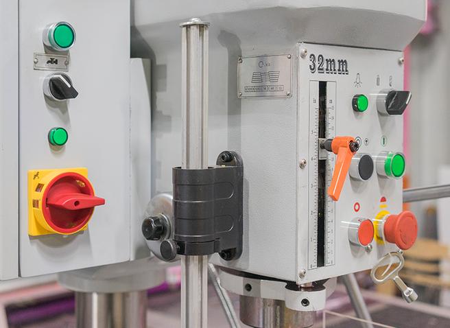 STALEX MSB-32 
  Простота управления  
 Пульт управления нового образца упрощает работу с оборудованием  
