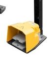 Stalex THS 3050х4 
  Защитный кожух  
 Ножная педаль гидравлической гильотины Stalex THS 3050x4 386235 закрыта кожухом для защиты от случайного нажатия  
