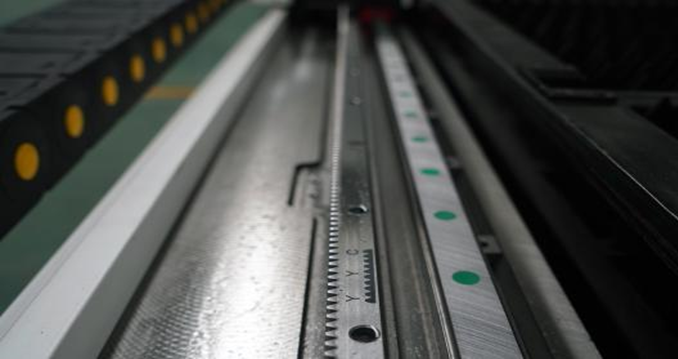OREE LASER PH3015  Рейка YYC 