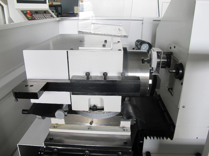 Spitzen SUG-50NC2  Поворотная рабочая головка  C 3-х кулачковым патроном на угол ± 22,5°