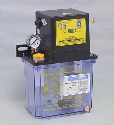 INTERLASER A6 6000  Автоматическая система смазки по осям X1, X2, Y, Z Станок оснащен централизованной автоматической системой подачи смазочной жидкости, что упрощает его обслуживание  Автоматическая система смазки повышает надежность направляющих...
