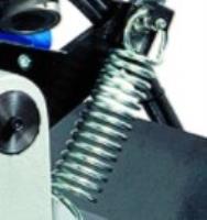 Pilous ARG 250 ?250 мм  Компенсационная пружина  При ручном пилении Pilous ARG 250 компенсационная пружина значительно облегчает работу по подъему рамы 