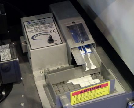 SPITZEN HMT-1250  Маслоотделитель (сепаратор СОЖ)  Маслоотделитель (сепаратор СОЖ) дискового типа предназначен для удаления масляных загрязнений из охлаждающей жидкости Диск из нержавеющей стали со специальным покрытием (для налипания масла) враща...