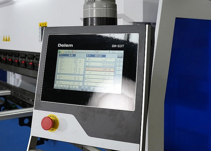 SMD PBC  Системы ЧПУ NCY64 (ESA640S) (Италия)  2D-графика, 15” сенсорный дисплей, поддержка 6-ти осей, программное обеспечение симуляции процесса гибки Полная визуализация установленного инструмента,Высоко эффективные алгоритмы управления и оптими...