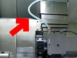 JET GHB-1310S CNC  Эффективная смазка  Встроенная система централизованной смазки обеспечивает защиту режущих элементов от раннего изнашивания 