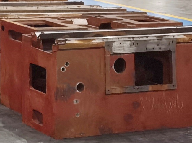 UNIVEQ USG 30100H  Чугунная массивная литая станина  Обеспечивает необходимую жесткость, виброустойчивость и надежность станка во время работы, что гарантирует постоянство показателей точности на протяжении всего срока эксплуатации станка Благодар...