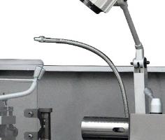 JET GH-1440 ZX DRO  Эффективная система СОЖ  При продолжительной и эффективной обработке металлических деталей во избежание их перегрева используется система СОЖ 