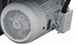 QUADRO MRS-2-180  Мощные двигатели пильных валов  На станке установлены двигатели мощностью – 2 х 30 кВт, что позволяет распиливать заготовки высотой до 180 мм 