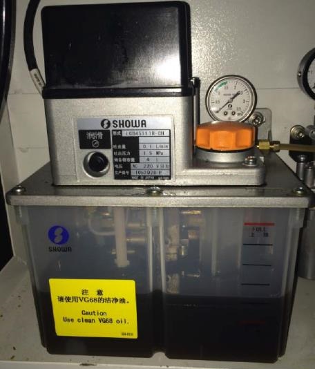 SPITZEN SMC-1260F  Система смазки SHOWA (Япония)  Полный комплект системы смазки SHOWA импортируется из Японии, включая помпу, трубки, масленки, соединители  Система подает смазку на блоки качения и другие механизмы требующие смазки, с определенно...