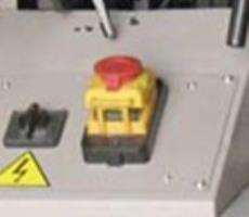 Proma CWM-250-5/230  Аварийная остановка  На передней панели располагается яркая красная кнопка для аварийной остановки станка в случае необходимости 