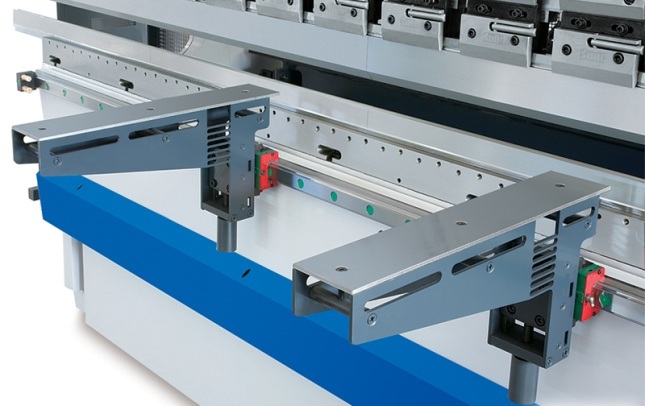 SMD PBC-160/3100  Две передние поддерживающие опоры  С перемещением по линейным направляющим 