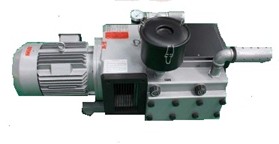 HCM HR S 1325 AT-V  Вакуумный насос(ОПЦИЯ – не включен в стоимость) 
 Вакуумный насос роторно-пластинчатый, мощностью 5,5 кВт обеспечивает надежную фиксацию деталей, быстроту замены заготовок и долгий срок службы рабочего стола  Примечание: Возмо...